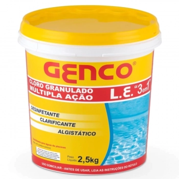 Kit Tratamento Agua de Piscina Cloro 2,5kg + Algicida + Sulfato de Alumnio + Clarificante + Fita Avaliar